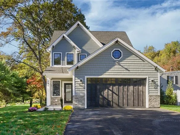 191 Pippin Orchard Rd, Cranston, RI 02921