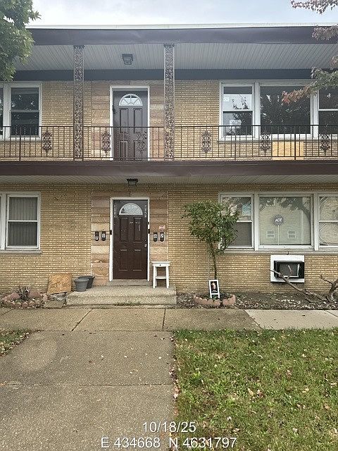 1st image of 3121 Scoville Ave #6