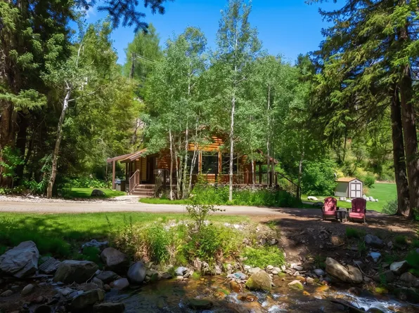 2876 E Green Grove Dr, Sundance, UT 84604