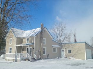 12321 Fletcher Chapel Rd, Medina, NY 14103