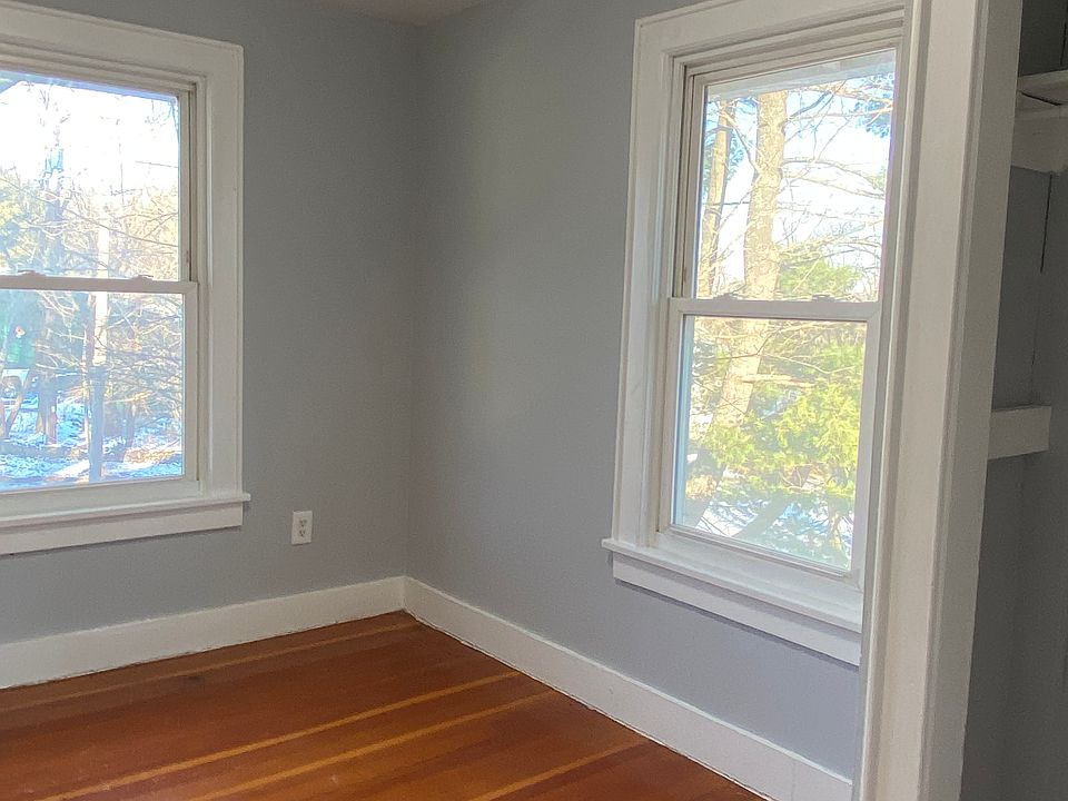 1st image of 181 Ulster Ave #2
