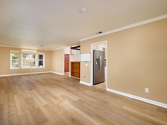 5th image of 10740 Ancona Ln