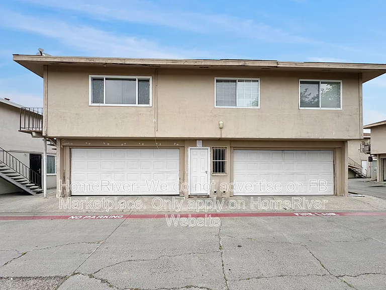 10 Nedra Ct #4 — Photo 16