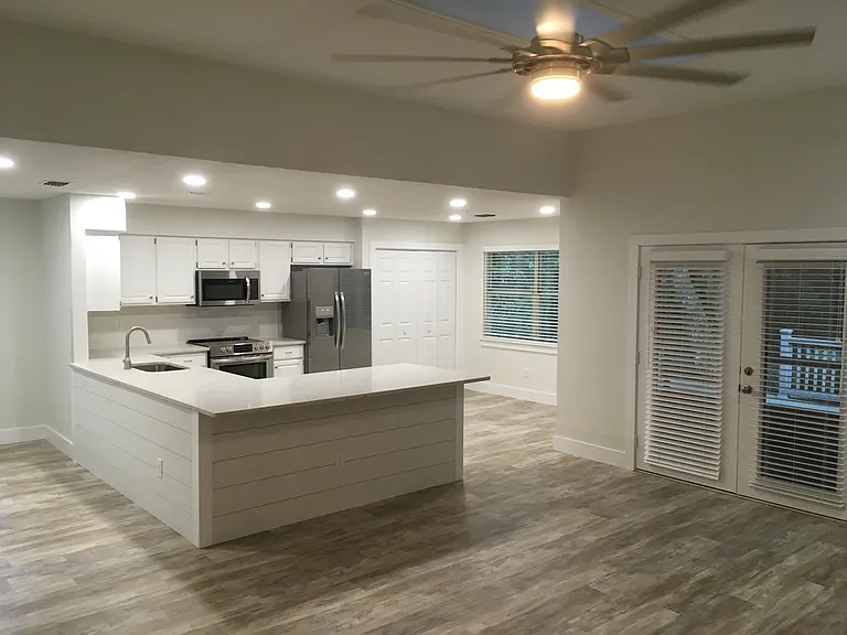 2160 Natures Gate Ct S — Photo 2
