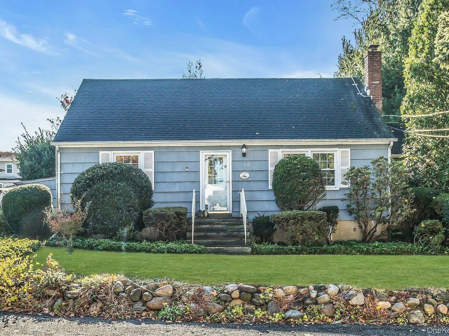 Crabtree & Evelyn セット売り【 計12本 】 A 12 Violet Road, Bayville, NY 11709 | MLS #934080 | Zillow