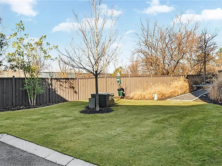 942 Spencer Ave — Photo 31