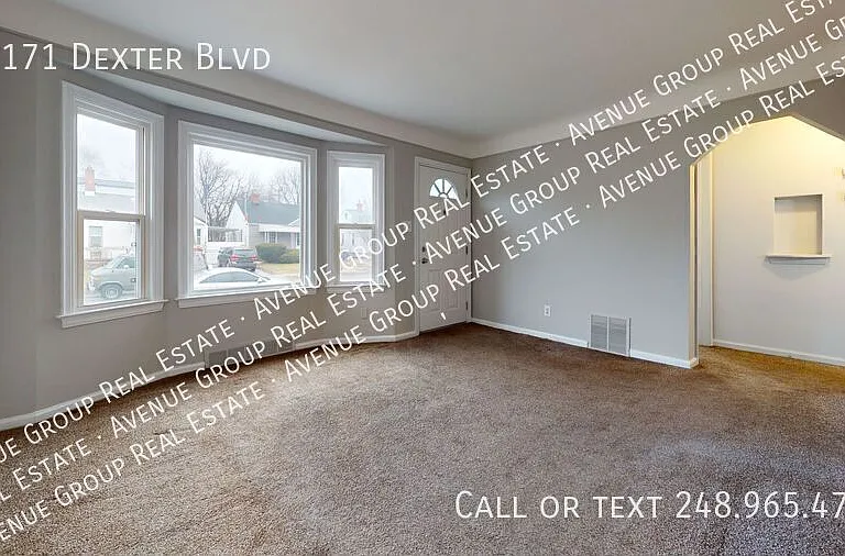 21171 Dexter Blvd — Photo 9