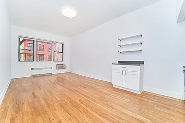 Rented by Living New York