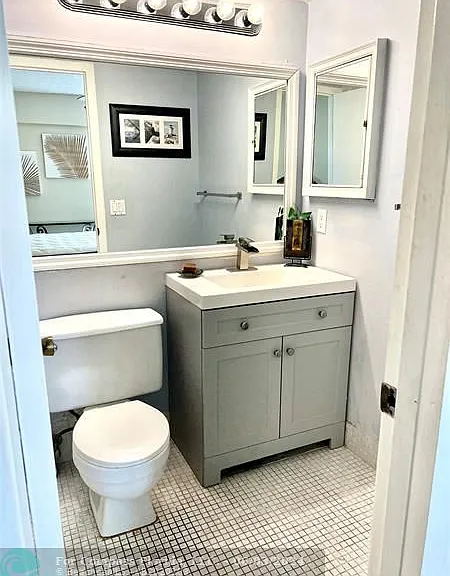 460 Mansfield Dr #K-unit 460 — Photo 9