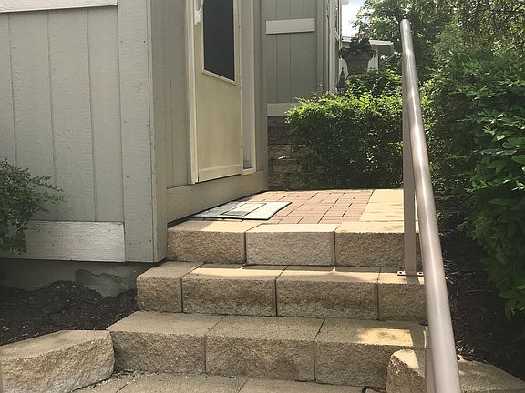 2nd image of 7207 S Holmes Pl