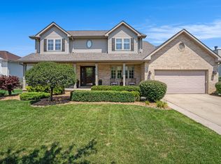 221 High Point Trl, Dyer, IN 46311