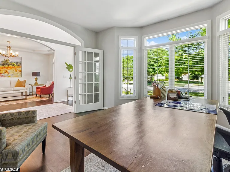 3304 Rollingridge Rd — Photo 11