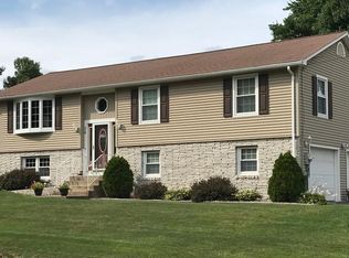 24 Baril Ln, Chicopee, MA 01013