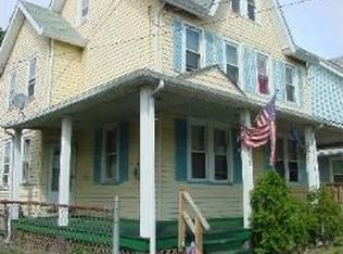 615 Bridgeboro St, Riverside, NJ 08075