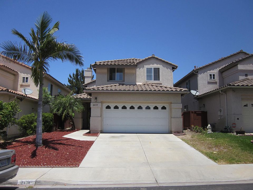 No maintenance front yard