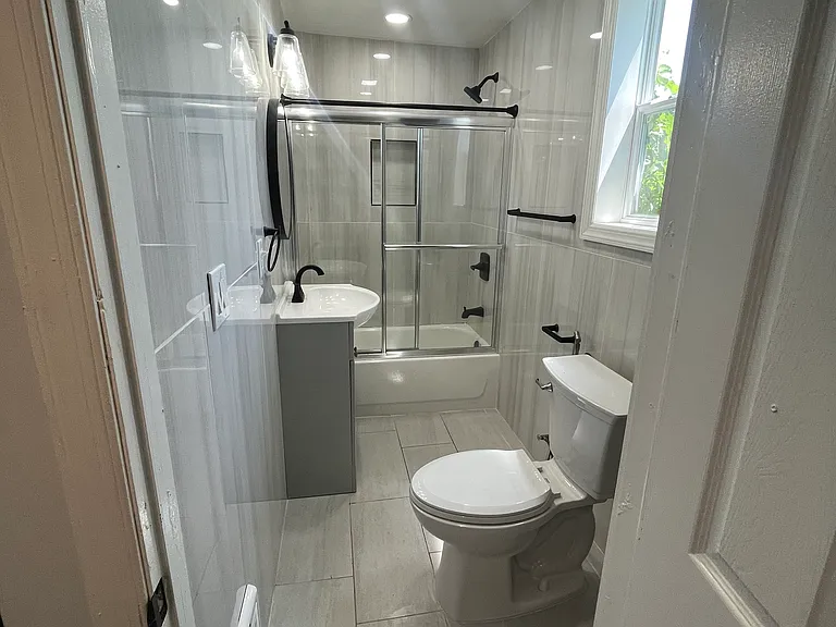 215 Wheeler St #3 — Photo 9