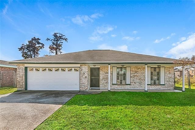 1st image of 202 Westpark Ct