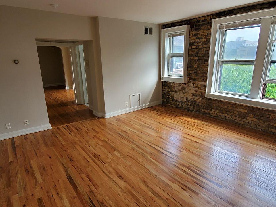 1st image of 2530 N Sacramento Ave APT 408