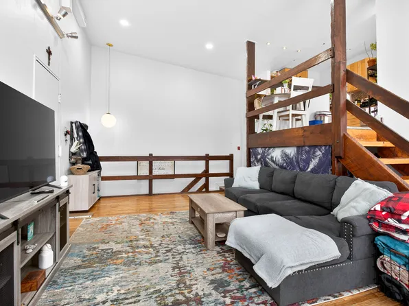 2213 Green St APT A1, Philadelphia, PA 19130