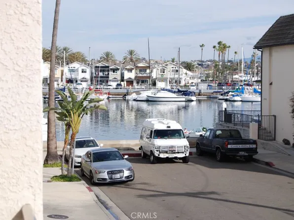 223 20th St, Newport Beach, CA 92663