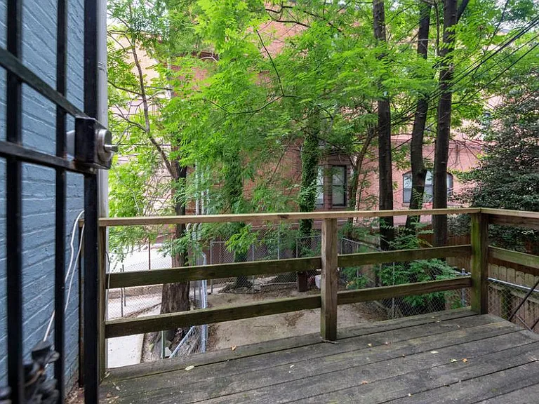 32 E Preston St #A — Photo 46