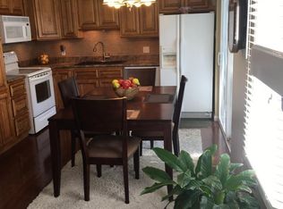 723 Sugar Glen Dr, Saint Peters, MO 63376