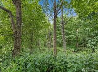 4061 Eagle Ridge Dr, Camano Island, WA