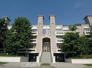 4415 Saugus Ave APT 207, Sherman Oaks, CA 91403