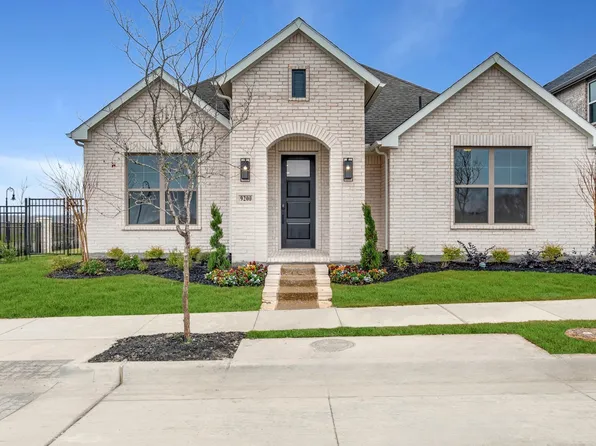9200 Persimmon Ln, Mesquite, TX 75126