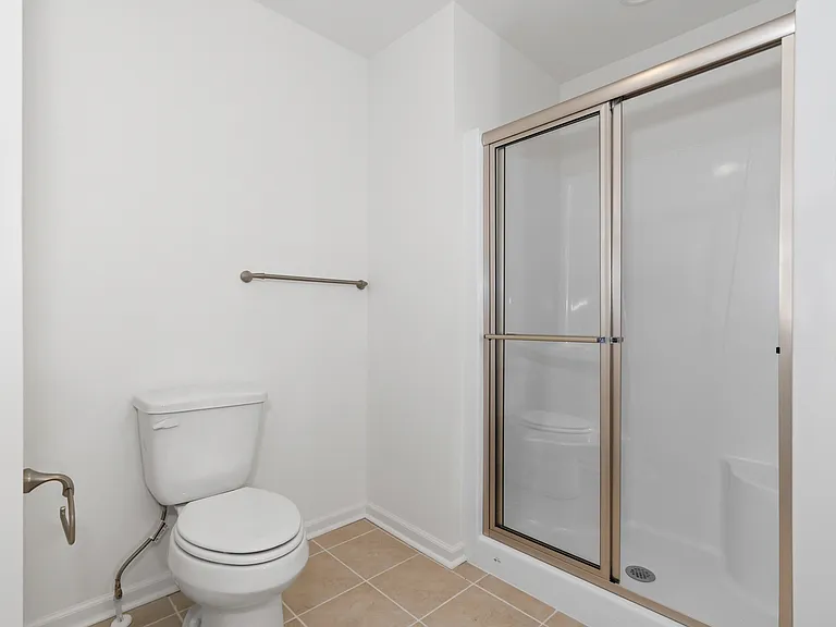 613 Mapleton Ave — Photo 14
