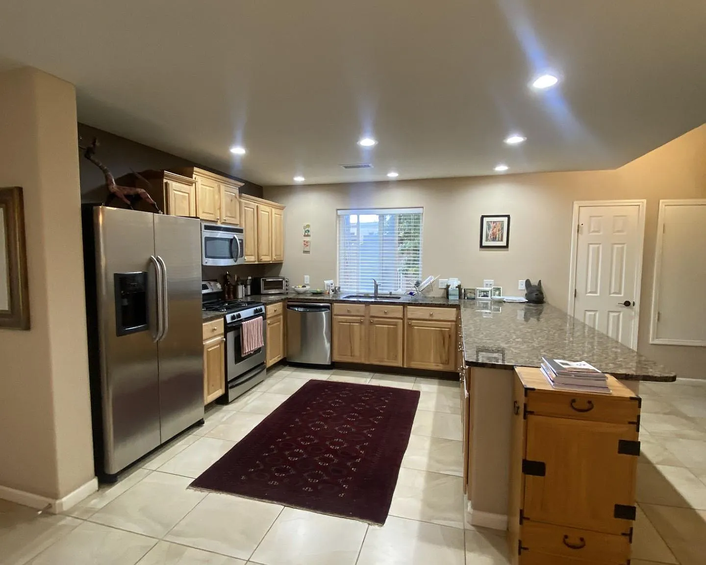 3 bed, 1500 sqft, $2,850 — Photo 4