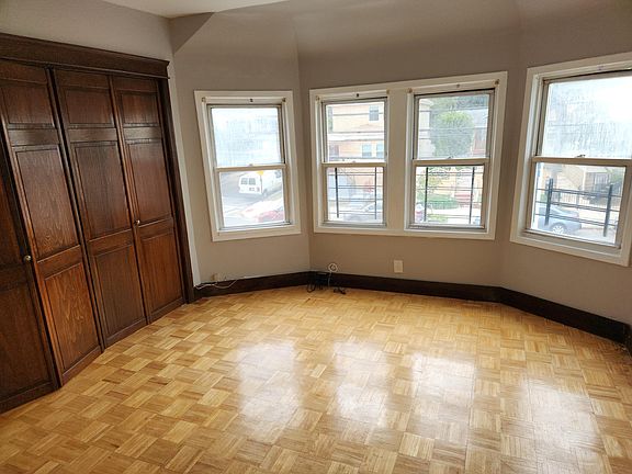 4th image of 1893 Obrien Ave #2