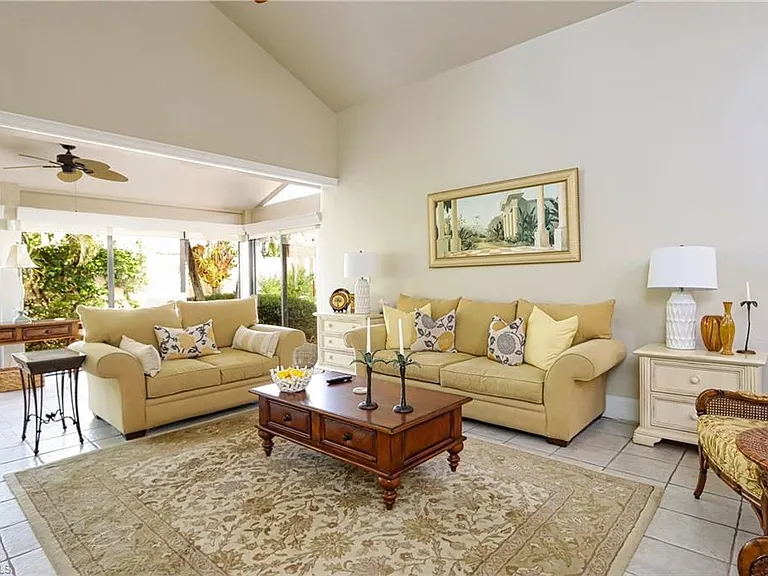 6810 Sand Pointe Cir #4.26 — Photo 3