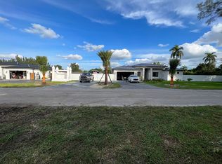 23081 SW 154th Ave, Miami, FL 33170