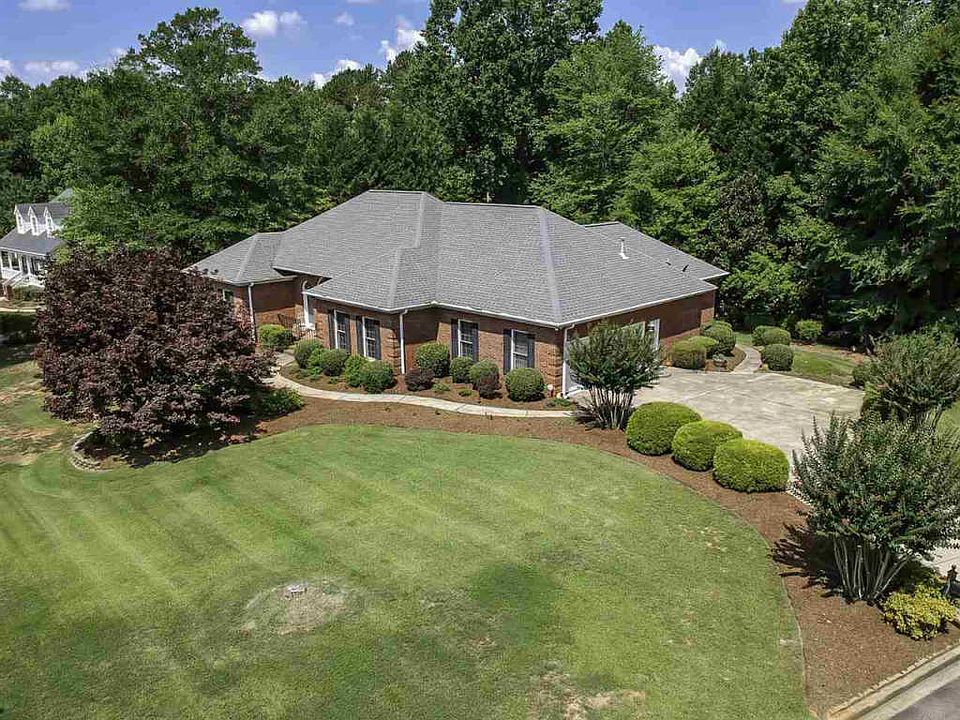 1st image of 308 Tarrigart Dr