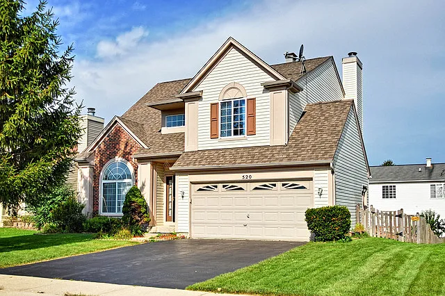 520 Rose Ln photo 1