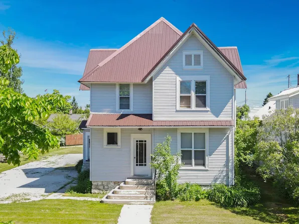 317 Center St, Kewaunee, WI 54216