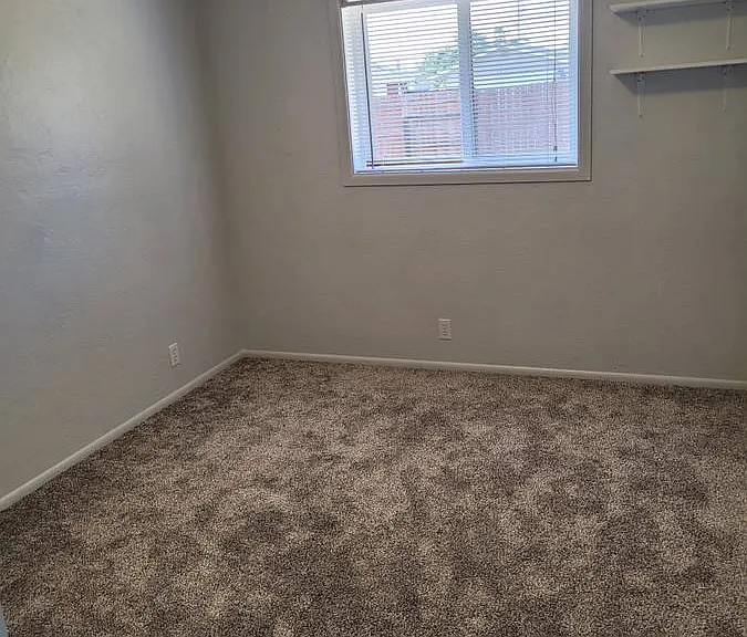 5126 Leonard Dr — Photo 14