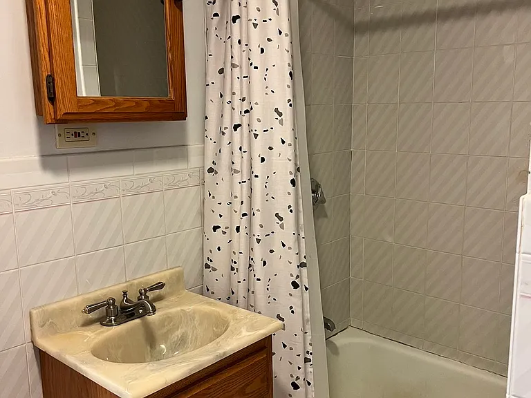 228 Charles St #0 — Photo 10