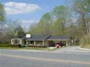 201 Lower Creek Dr NE, Lenoir, NC 28645
