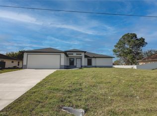 2803 2nd St SW, Lehigh Acres, FL 33976