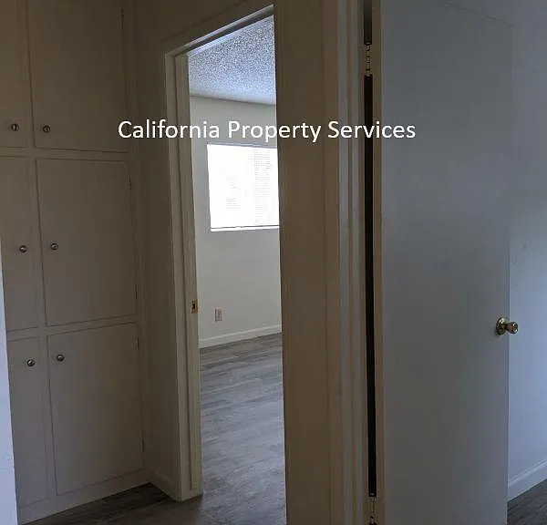 826 Front St #4 — Photo 7