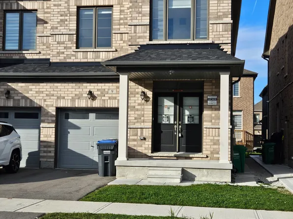 9 Truffle Ct, Brampton, ON L7A 5A6