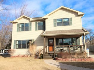 2310 W Alvina Ave, Milwaukee, WI 53221