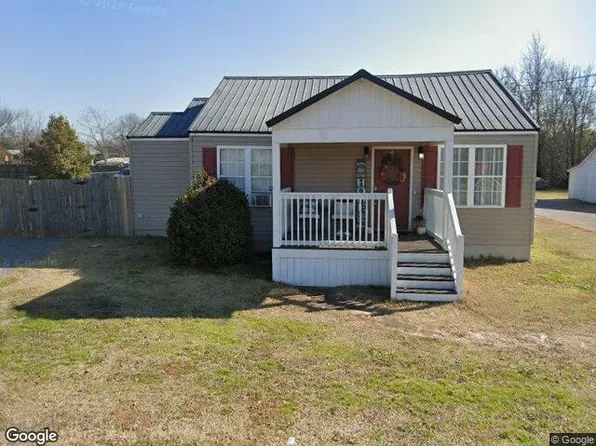 717 30th Ave E, Tuscaloosa, AL 35404