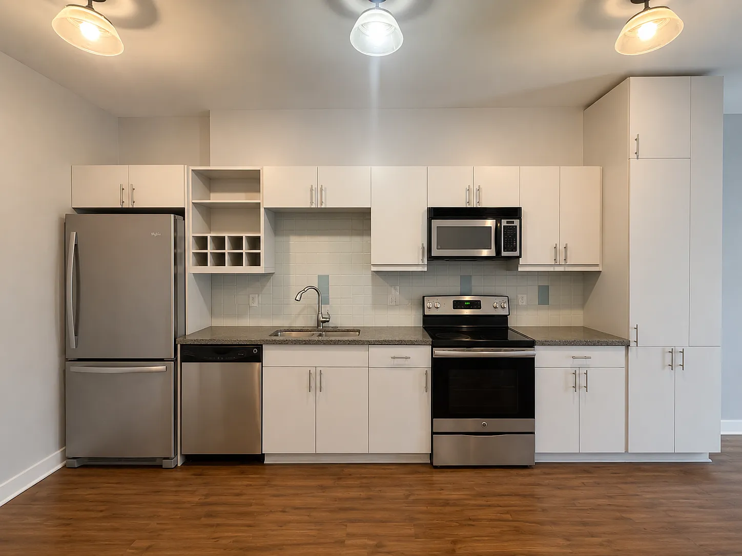 1 bed, 750 sqft, $2,350 — Photo 3