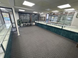 962 Middlesex St #1, Lowell, MA 01851