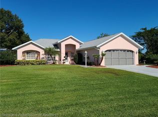 500 Maravilla Ave, Sebring, FL 33875
