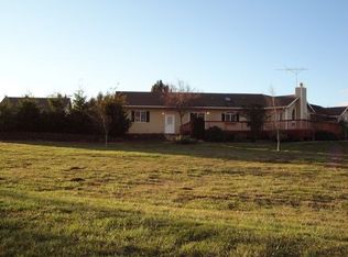 173 Roband Ln, Roseburg, OR 97471