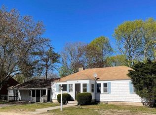 32 Elton Rd, West Yarmouth, MA 02673